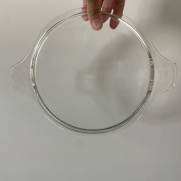 Pyrex Clear Lid - Picture 4 of 4